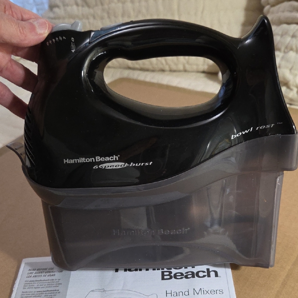 Hamilton Beach Black Hand Mixer with Storage Case Model 62692
